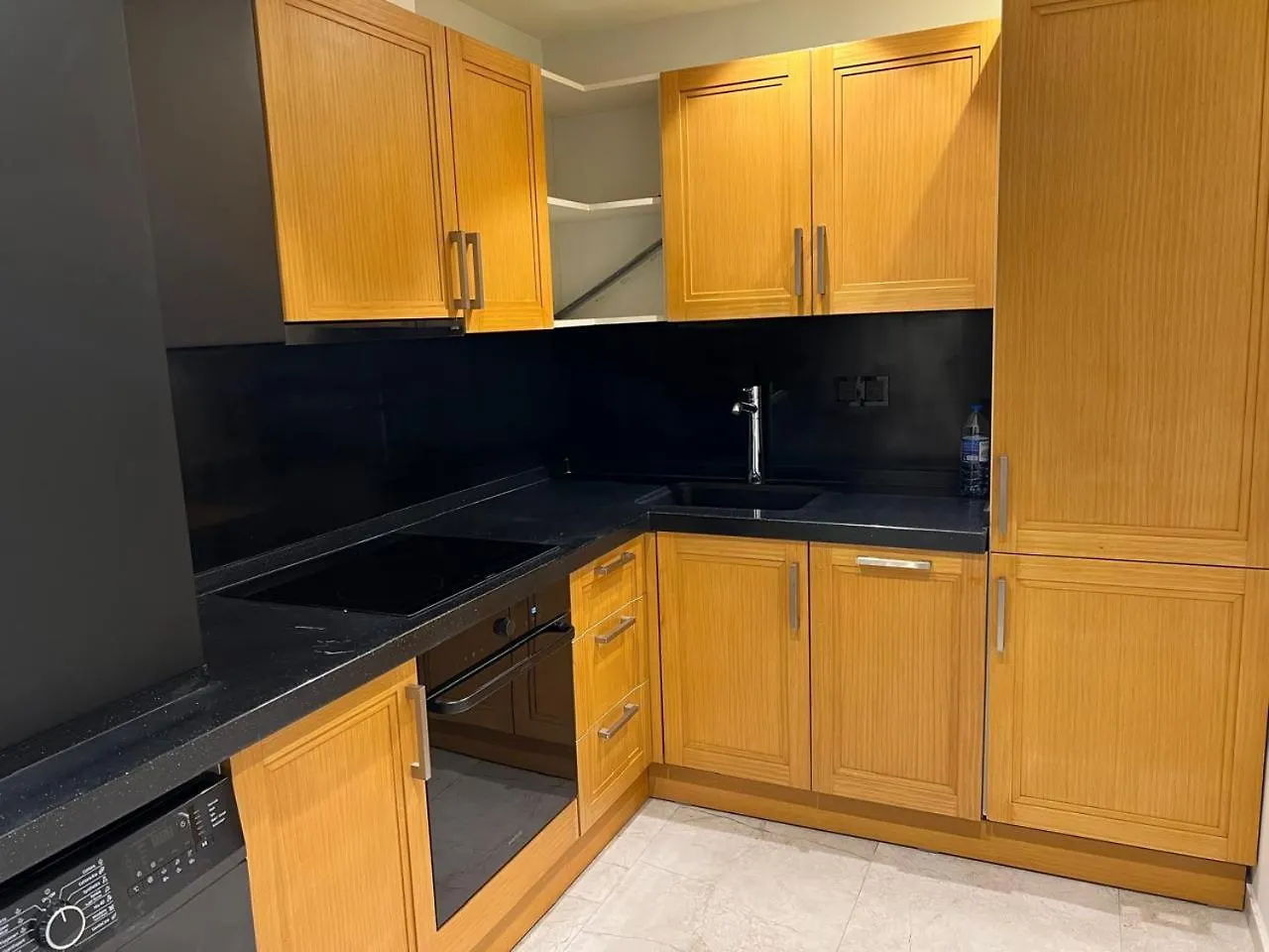 Sofia Grand Apartment Baku 0*,